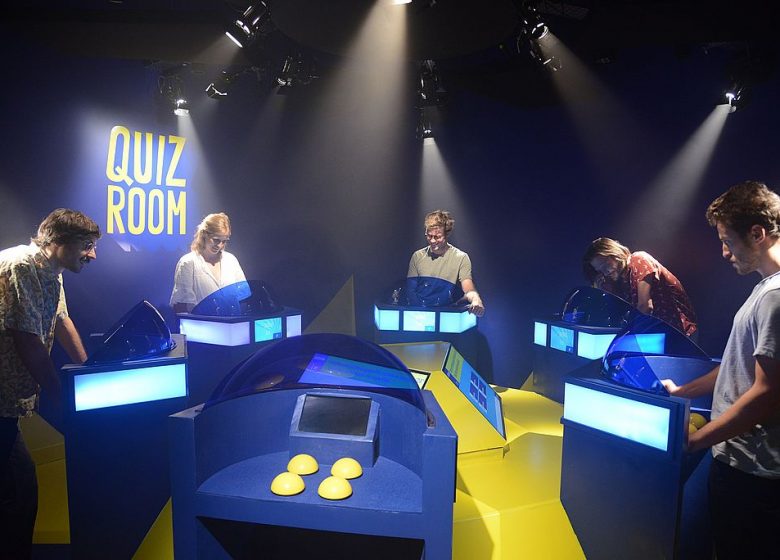 Laser Play – Quizz Room & Blind Test