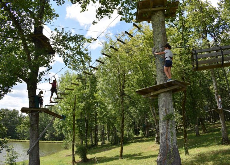 Des-chênes-toi Aventure - Escalada de árboles