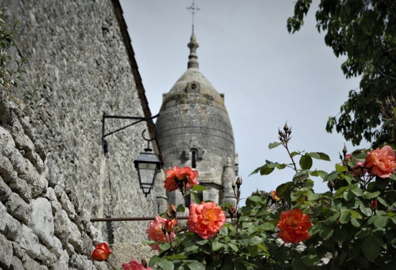 "On the tracks of Robin": the bastide of Pellegrue